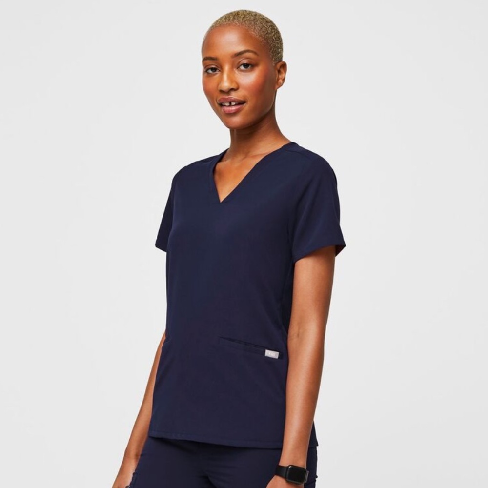 Figs Casma Top